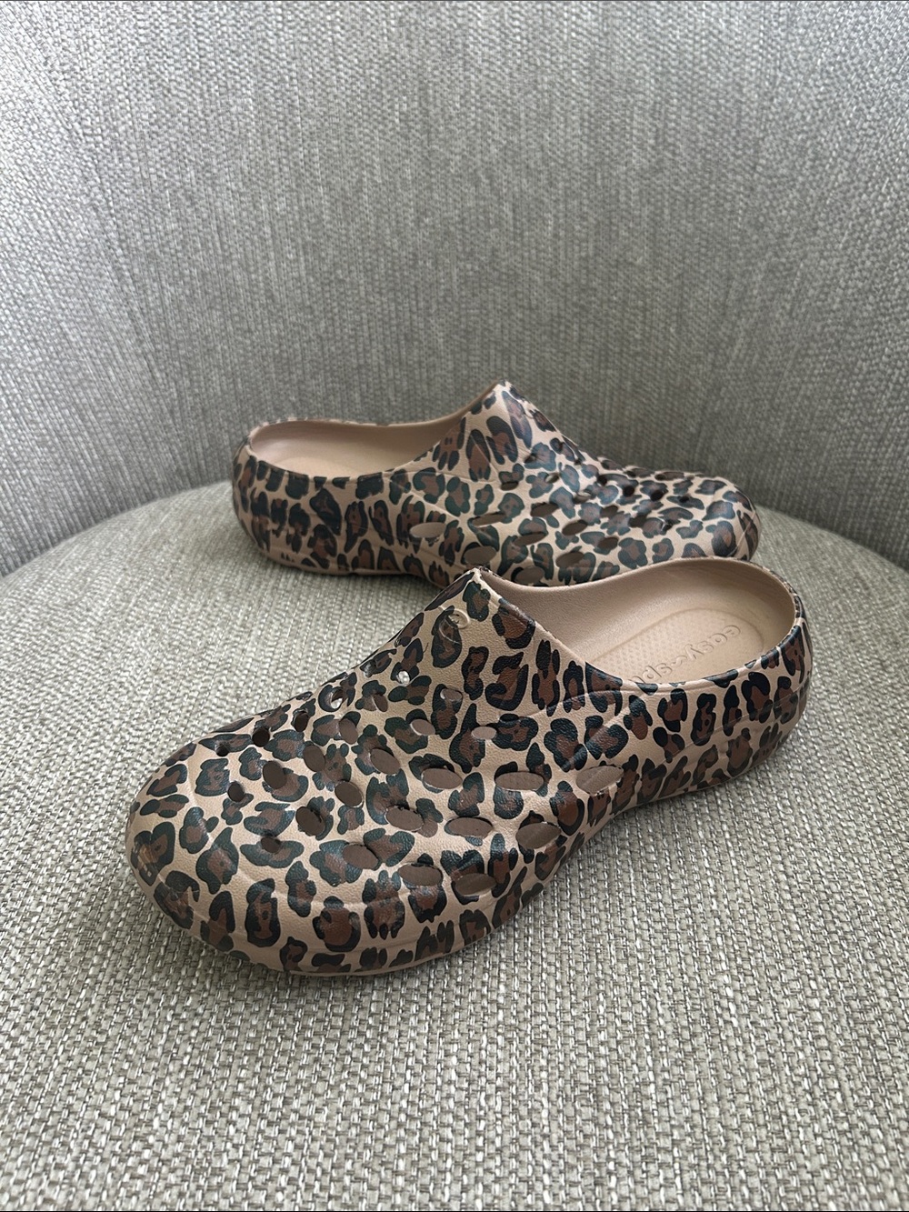 Easy Spirit Leopard Print EVA Clogs
